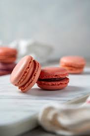 Strawberry Macaron